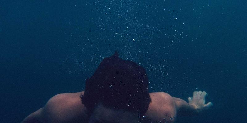 网络技术42：云服务、IT解决方案与网络安全三位一体的数字化转型新范式