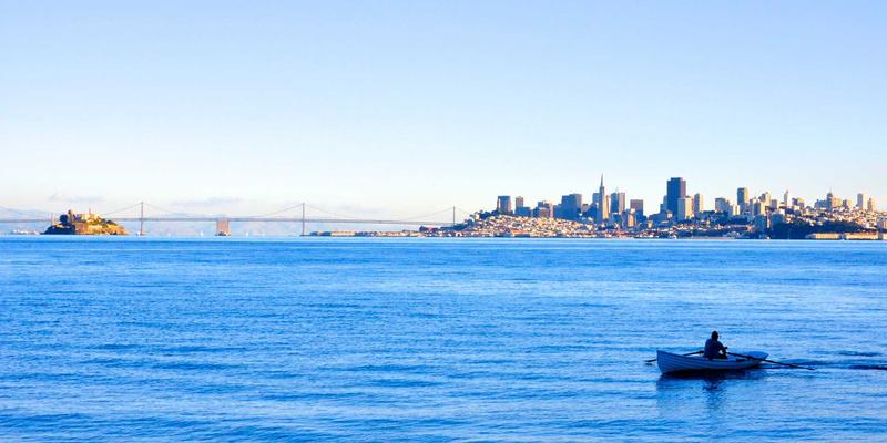 网络技术96：构建未来数字生态的IT解决方案与网络安全实践